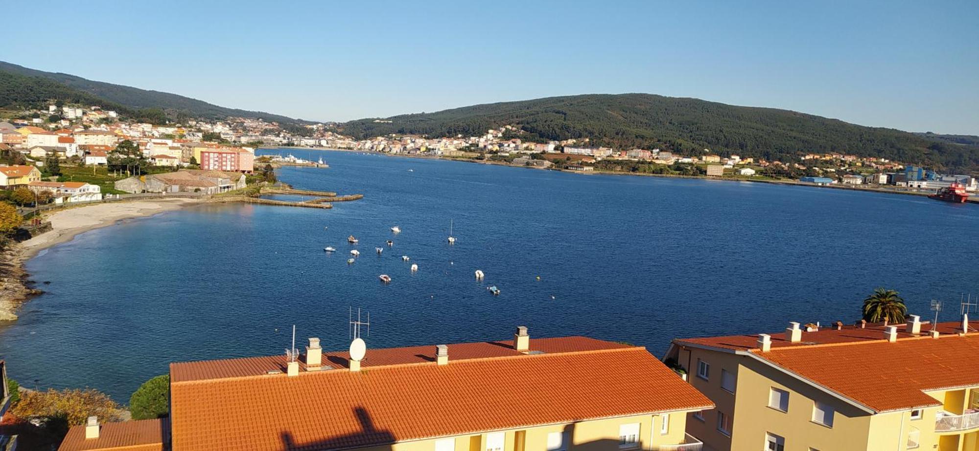 Apartamento A Estrenar Con Vistas Naroa Corcubión Eksteriør bilde